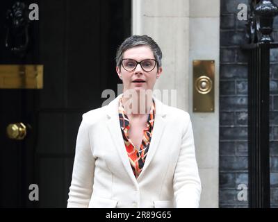 Londres, Royaume-Uni, 20 juin 2023. Chloe Smith, secrétaire d'État à la Science, à l'innovation et à la technologie, part après la réunion du Cabinet Downing Street no 10. Credit: Uwe Deffner / Alamy Live News Banque D'Images