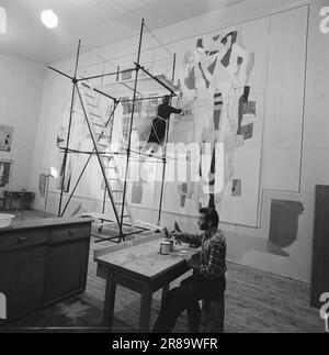 Actuel 34-9-1960: L'art dans l'écurie du roi gagnant du prix Else Hagen est occupé de décorer l'escalier principal du Storting. Le travail prendra quatre ans. Photo: Aage Storløkken / Aktuell / NTB ***PHOTO NON TRAITÉE*** Banque D'Images