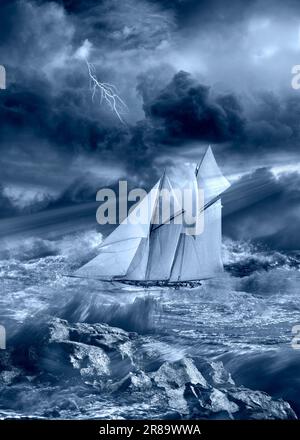 Bateau naviguant dans un lieu de tempête avec ciel orageux et concept de foudre Banque D'Images