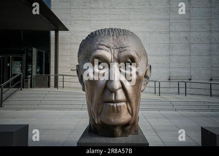 Kopfplastik von Dienstleistungen, Konrad-Adenauer-Stiftung, Tiergartenstraße, Tiergarten, Mitte, Berlin, Allemagne *** Légende locale ** Banque D'Images