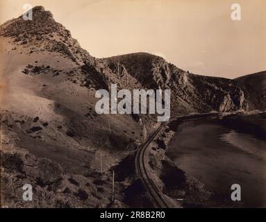 East Entrance, Jefferson Canyon, pour le chemin de fer du Pacifique Nord 1890 par F. Jay Haynes, né Saline, MI 1853-mort St. Paul, MN 1921 Banque D'Images