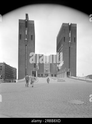 Actuel 14-1950: Bâtiment de représentation moderne de la Norvège. Hôtel de ville à Oslo.photo: Sverre A. Børretzen / Aktuell / NTB ***photo non traitée*** Banque D'Images