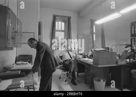 Effectif 29 - 4 - 1974: Une nuit dans la prison du district de prison d'Oslo, quartier B, est la plus grande prison de Norvège. Le métier à tisser est écrasant derrière les murs hauts. L'isolement est presque total. Il s'agit d'un processus difficile pour s'habituer à cet environnement. Photo: Sverre A. Børretzen / Aktuell / NTB ***PHOTO NON TRAITÉE*** Banque D'Images