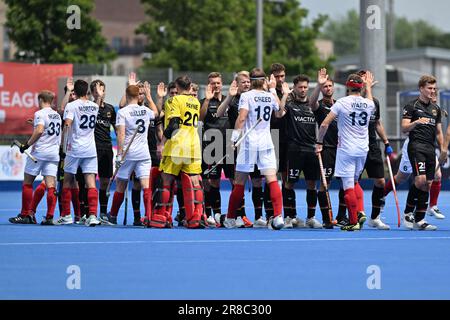 Londres, Angleterre, le 20 juin 2023. Les équipes se réunissent au début du match de la FIH Pro League 2022/23 entre GB Men et Germany Men au Lee Valley Hockey & tennis Centr, Londres, Angleterre, le 20 juin 2023. Photo de Phil Hutchinson. Utilisation éditoriale uniquement, licence requise pour une utilisation commerciale. Aucune utilisation dans les Paris, les jeux ou les publications d'un seul club/ligue/joueur. Crédit : UK Sports pics Ltd/Alay Live News Banque D'Images