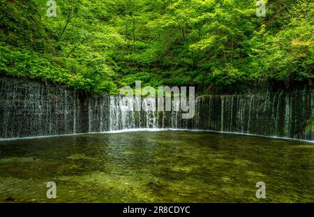 Cascade de Shiraito à Karuizawa, Nagano Japon Banque D'Images