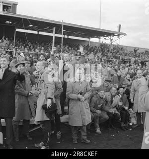 Réel 47-3-1960: Le dernier trimestre où Rosenborg était déjà champion de coupe pour 1960 - mais ensuite il a glissé pour eux dans les dernières minutes du match. Photo: Knut Skarland / Ivar Aaserud / Nils Werenskiold / Aktuell / NTB ***PHOTO NON TRAITÉE*** Banque D'Images