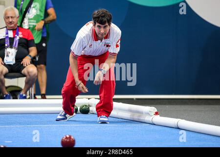 Berlin, Allemagne. 20th juin 2023. Un athlète suisse de Bocce participe aux Jeux Olympiques spéciaux d'été mondiaux Berlin 2023 au centre de conférence Messe. Les Jeux de Berlin de 2023 accueillent 7000 athlètes ayant des difficultés d'apprentissage provenant de près de 190 pays. Special Olympics est un organisme de bienfaisance international qui vise à inclure les personnes ayant des difficultés d'apprentissage dans le domaine des sports olympiques. Berlin 2023 est le plus grand événement sportif et caritatif de 2023. Crédit : SOPA Images Limited/Alamy Live News Banque D'Images