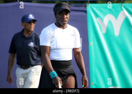 Ilkley, Royaume-Uni. 19th juin 2023. Club de tennis d'Ilkley, Angleterre, 19 juin 2023: Sachia Vickery pendant le W100 Ilkley contre Olivia Gadecki au Club de tennis d'Ilkley (Sean Chandler/SPP) crédit: SPP Sport photo de presse. /Alamy Live News Banque D'Images