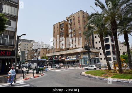 Vue sur la rue Hadera Banque D'Images