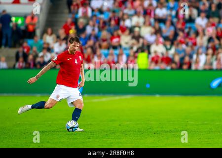 Oslo, Norvège, 20th juin 2023. Stefan Strandberg de Norvège sur le ballon dans le qualificatif Euro 2024 de l'UEFA entre la Norvège et Chypre au stade Ullevål à Oslo crédit: Frode Arnesen/Alay Live News Banque D'Images