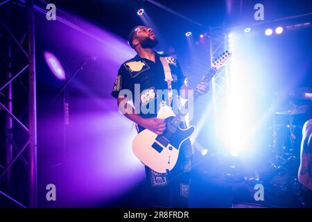 Malmoe, Suède. 19th, juin 2023. Le groupe de rock américain Fever 333 joue un concert au Plan B à Malmoe. Ici, le guitariste Brandon Davis est vu en direct sur scène. (Crédit photo : Gonzales photo - Joe Miller). Banque D'Images