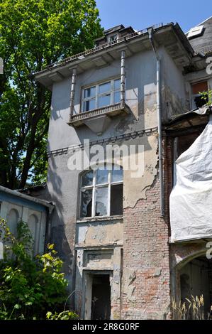 Ancienne maison prête pour la démolition à Magdebourg Banque D'Images