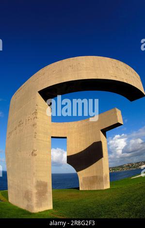 Sculpture Elogio del Horizonte, par Eduardo Chillida, Gijon, Asturies, Espagne Banque D'Images