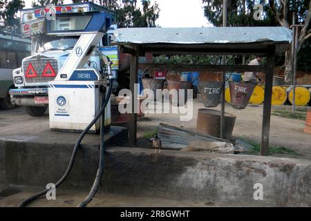 Station-service, Wangdue Phodrang, Bhoutan Banque D'Images