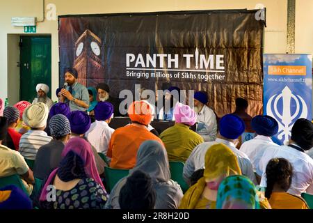 Réunion Panth Time. Communauté sikh. Sikhdharma Gurdwara Singh Sabha Association. Novellara. Province de Reggio Emilia. Italie Banque D'Images