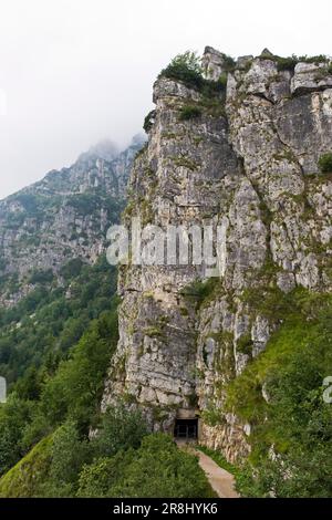 Strada Delle 52 Gallerie. Massiccio Del Pasubio Banque D'Images