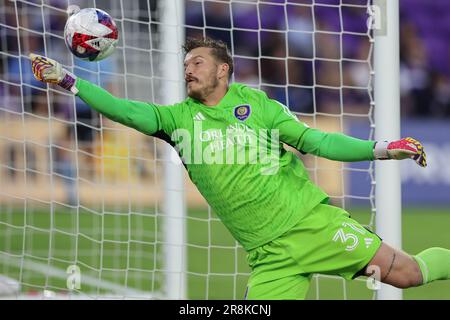 21 juin 2023: Le gardien de but D'Orlando, MASON STAJDUHAR (31), fait un pâté de maisons pendant la première moitié du match de soccer MLS de la ville d'Orlando contre l'Union de Philadelphie au stade Exploria à Orlando, FL sur 21 juin 2023. (Credit image: © Cory Knowlton/ZUMA Press Wire) USAGE ÉDITORIAL SEULEMENT! Non destiné À un usage commercial ! Banque D'Images