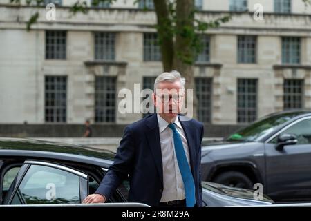 Londres, Royaume-Uni.20th juin 2023. Michael Gove, secrétaire d'État pour les collectivités du logement et les collectivités locales arrivant au bureau du Cabinet Whitehall Banque D'Images