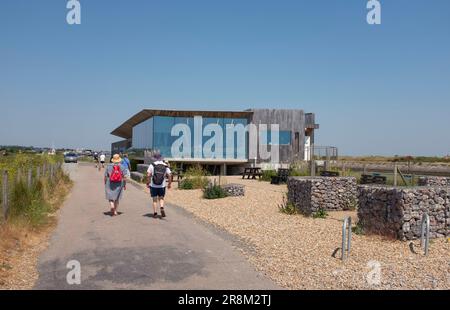 Rye East Sussex , Angleterre Royaume-Uni - Sussex Wildlife Trust Rye Harbour nature Reserve Discovery & information Center avec café Banque D'Images