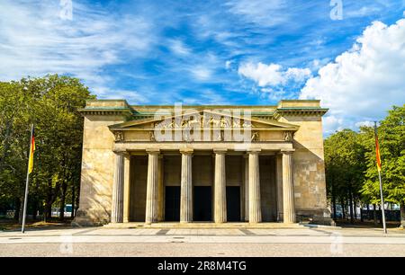 Neue Wache, un bâtiment historique sur Unter den Linden à Berlin, Allemagne Banque D'Images