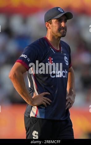 Northampton 21-juin 2023 : Ben Sanderson de Northamptonshire pendant le match de Blast Vitality T20 entre les Steelbacks de Northamptonshire contre les Falcons de Derbyshire au terrain de comté de Northampton Angleterre . Banque D'Images