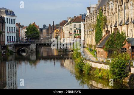 Rivière Leie, Vieille ville de Gand, Flandre orientale, Flandre, Belgique Banque D'Images