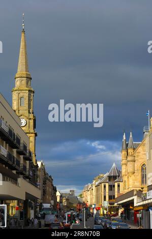 High Street, Clock Tower, Inverness, Scottish Highlands, Écosse, Highlands Banque D'Images