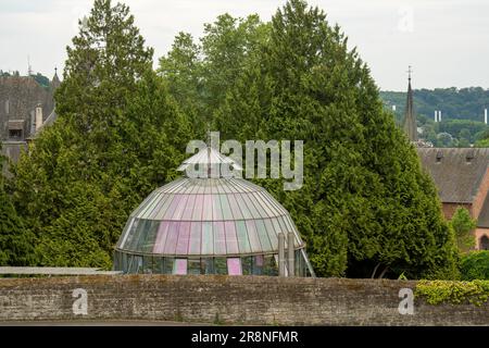 Rosarium et Château à Colmar-Berg Luxemboug Banque D'Images