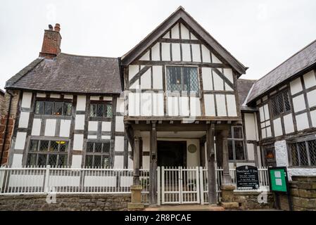 Nantclwyd Ydre un bâtiment classé de catégorie I qui est maintenant un musée dans le centre de la ville de Ruthin dans le nord du pays de Galles. Banque D'Images