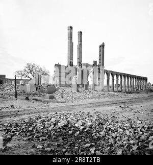 Ruines du dépôt de chemin de fer du Nord-est, Charleston, Caroline du Sud, États-Unis, George N. Barnard, Avril 1865 Banque D'Images