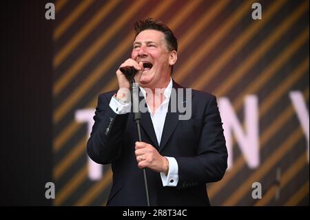 Leeds, Royaume-Uni. 17th juin 2023. Tony Hadley, chanteur de pop anglais, se produit au festival de Leeds 80s de lets Rock à Leeds. (Photo par Robin Burns/SOPA Images/Sipa USA) crédit: SIPA USA/Alay Live News Banque D'Images