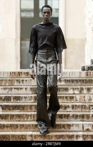 Paris, Frankreich. 22nd juin 2023. RICK OWENS Spring Summer 2024 Runway pendant la semaine de la mode de Paris le 2023 juin - Paris; France 22/06/2023 crédit: dpa/Alay Live News Banque D'Images