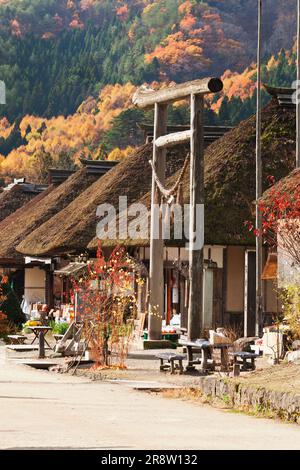 Ohuchijuku en automne Banque D'Images