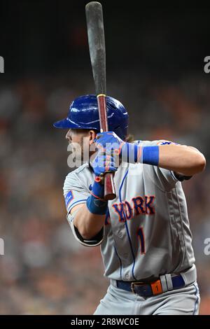 New York Mets second baseman JEFF MCNEIL (1) batting in the top of the  fourth inning during the MLB game between the New York Mets and the Houston  Ast Stock Photo - Alamy