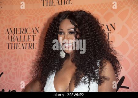 NEW YORK, NEW YORK - 22 JUIN : Cynthia Bailey assiste au gala de juin 2023 du Ballet américain et Premier ministre de New York, « Like Water for Chocolate », à l'Opéra métropolitain de 22 juin 2023, à New York. Banque D'Images