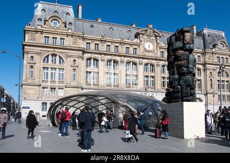 Gare Saint-Lazare dans le centre de Paris Banque D'Images