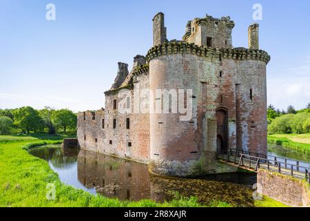 Château de Caerlaverock Ecosse un château triangulaire avec un fossé à Dumfries et Galloway Ecosse UK GB Europe Banque D'Images