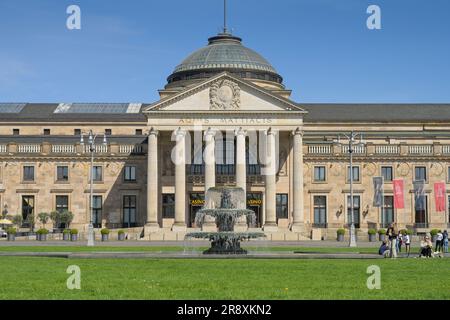 Kaskadenbrunnen, Bowling Green, Kurhaus, Spielcasino, Wiesbaden, Hessen, Allemagne Banque D'Images