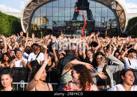 Paris, France. 22nd juin 2023. Les fans de musique pendant la puissance mondiale des citoyens notre planète : vivez à Paris sur 22 juin 2023 à Paris, France. Photo de Lionel Urman/ABACAPRESS.COM crédit: Abaca Press/Alay Live News Banque D'Images