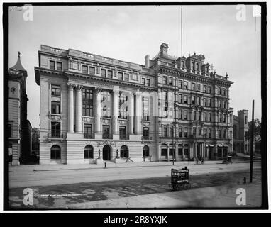 Aetna Insurance Co., Hartford, Connecticut, c1907. Le nom de la compagnie d'assurance Aetna (incendie) était basé sur l'Etna, à l'époque le volcan le plus actif d'Europe. La société s'est ensuite développée pour inclure d'autres types d'assurance. Banque D'Images