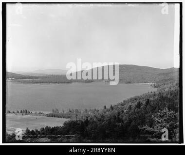 Sortie du lac Dunmore, Green Mountains, entre 1900 et 1906. Banque D'Images