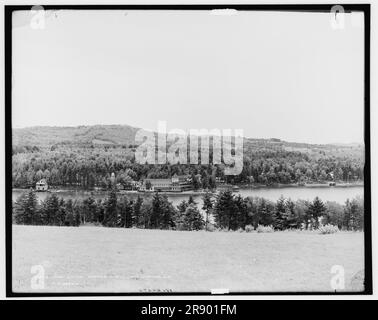 Pine Grove Springs Hotel, Lake Spofford, N.H., c1905. Banque D'Images