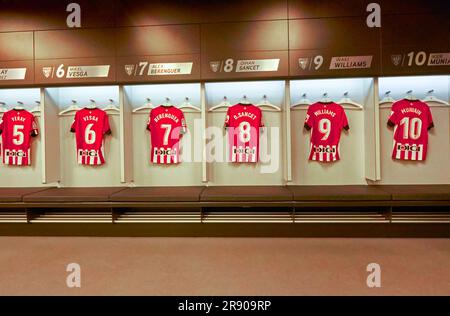 Vestiaires de l'arène San Mames - le lieu de résidence officiel du FC Athletic Bilbao, Espagne Banque D'Images