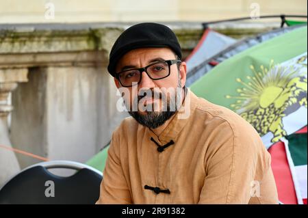 Londres, Royaume-Uni. 23rd juin 2023. Vahid Beshesti le jour 121 de sa manifestation assise en face de la FCDOGovUK appelant le @GOVUK à proscrire l'IRGC. Crédit : michael melia/Alay Live News Banque D'Images