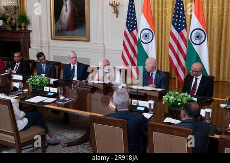 Washington, États-Unis d'Amérique. 23rd juin 2023. Le Premier ministre Modi de la République de l'Inde les États-Unis font des remarques au cours d'une réunion avec le président Joe Biden et les hauts responsables et PDG des entreprises américaines et indiennes réunis pour discuter de l'innovation, de l'investissement et de la fabrication dans une variété de secteurs technologiques, y compris l'IA, les semi-conducteurs, Et l'espace à la Maison Blanche à Washington, DC, 23 juin 2023. Crédit: Chris Kleponis/Pool/Sipa USA crédit: SIPA USA/Alay Live News Banque D'Images