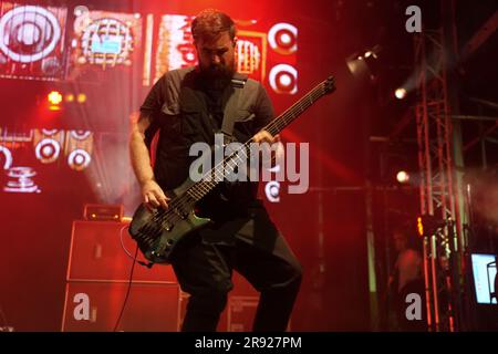 Pilton, Somerset, Royaume-Uni. 22nd juin 2023. Skindred en train de jouer sur la scène de vérité, Glastonbury Festival 2023 crédit: Scott Gouldsbrough/Alamy Live News Banque D'Images