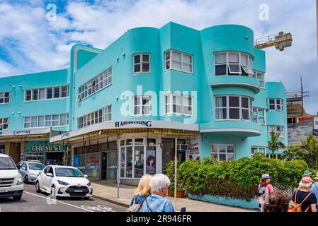 Cet immeuble d'appartements Art déco à façade incurvée situé au 33 Campbell Parade à North Bondi, Sydney, Australie, est l'un des nombreux styles similaires de la région Banque D'Images