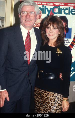 1981 Marlo Thomas Phil Donahue John Barrett/PHOTOlink Banque D'Images