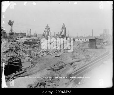 Dry Dock numéro 4, photo de progression mensuelle. Négatifs en plaques de verre de la construction et de la réparation de bâtiments, d'installations et de navires au New York Navy Yard. Banque D'Images