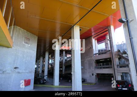 Kopenhagen, Stadtwicklungsgebiet Ørestad, Hügelhaus // Copenhague, zone de développement de la ville Ørestad, logements de montagne Banque D'Images